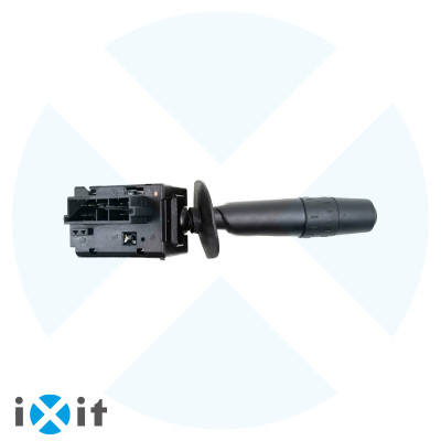 Commodo droit • AIXAM...