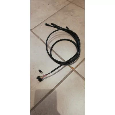 FX10-G2 • Câble...
